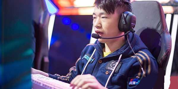 灵巧抽射攻 灵巧抽射攻