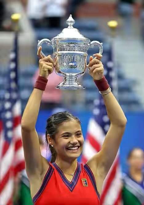 胜利的隐形 胜利的隐形